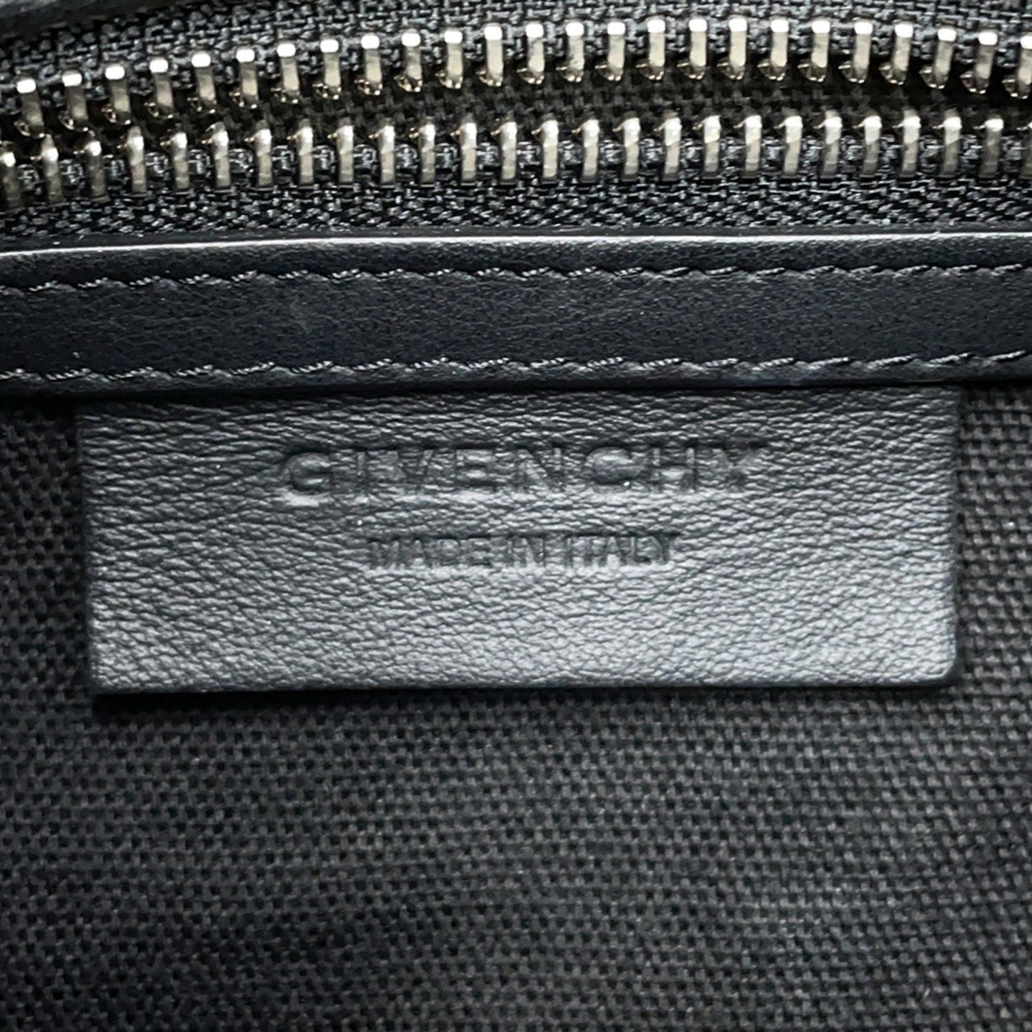 Givenchy Pandora