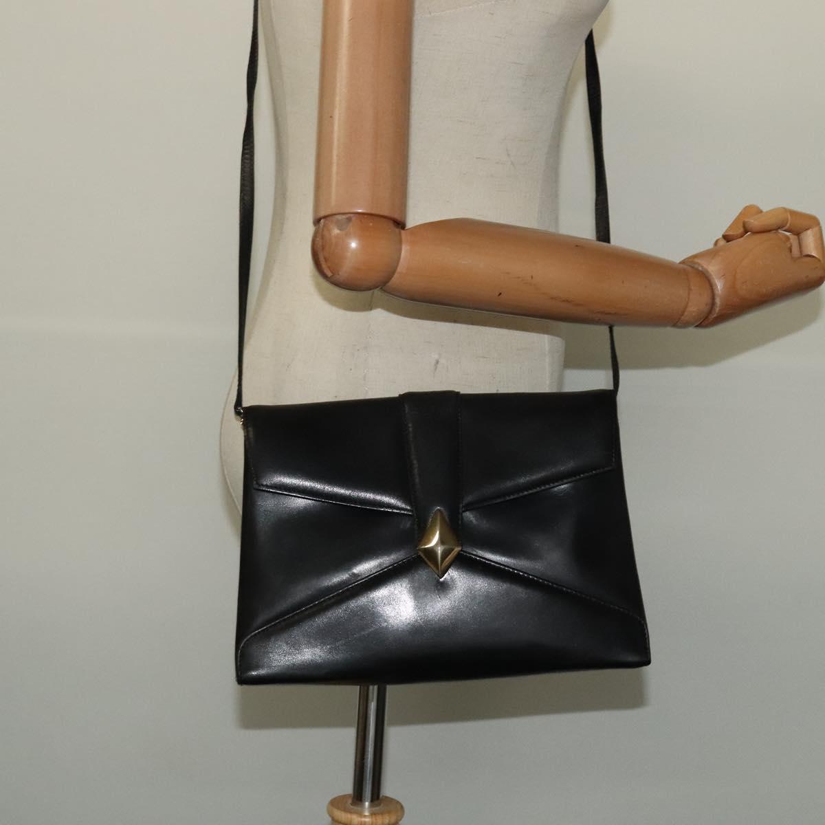 Givenchy shoulder