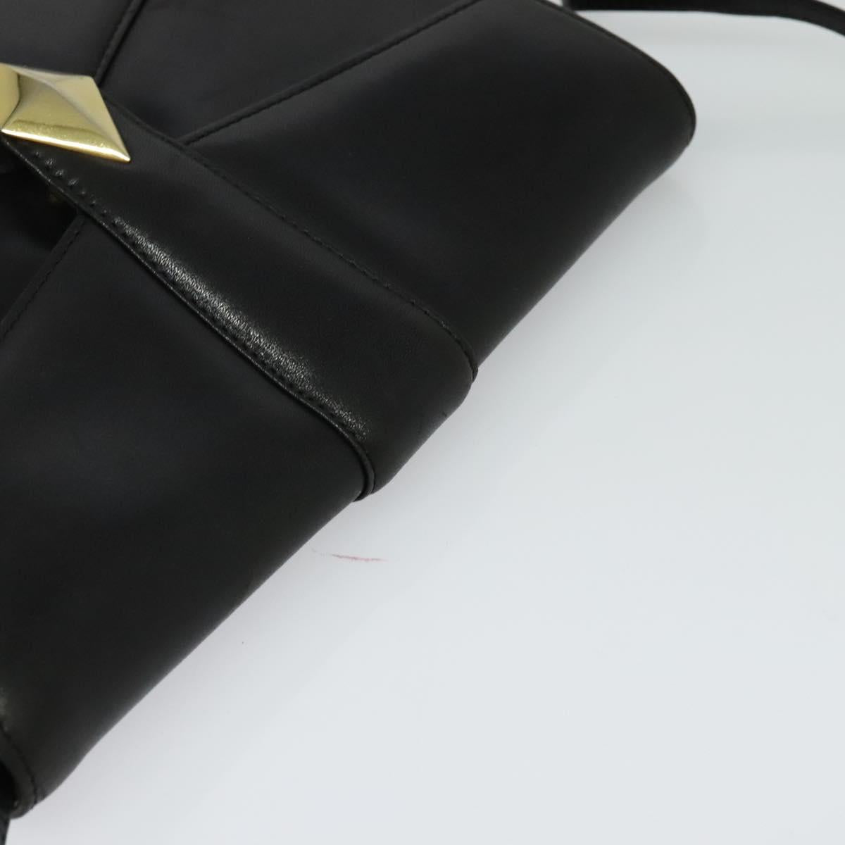 Givenchy shoulder