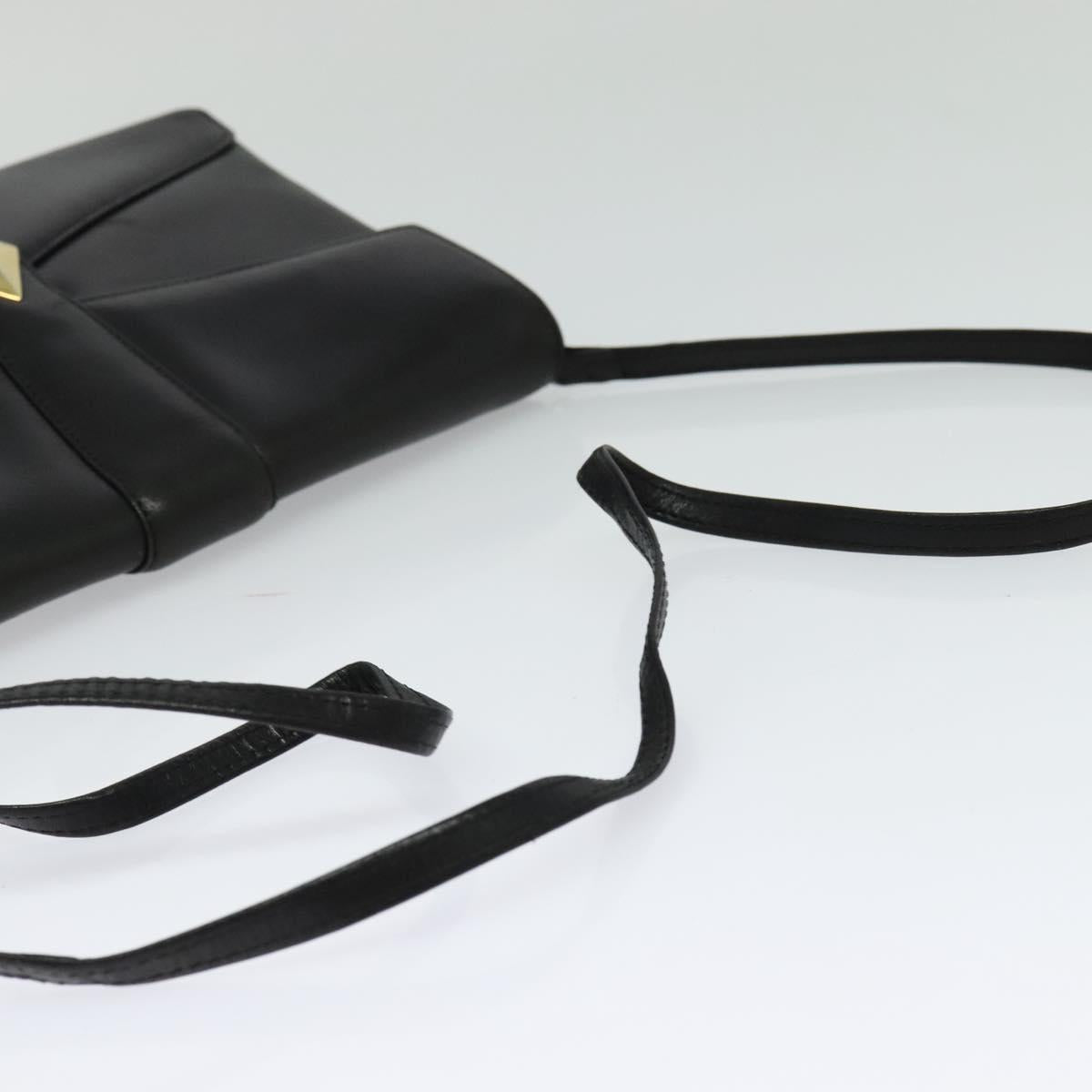 Givenchy shoulder
