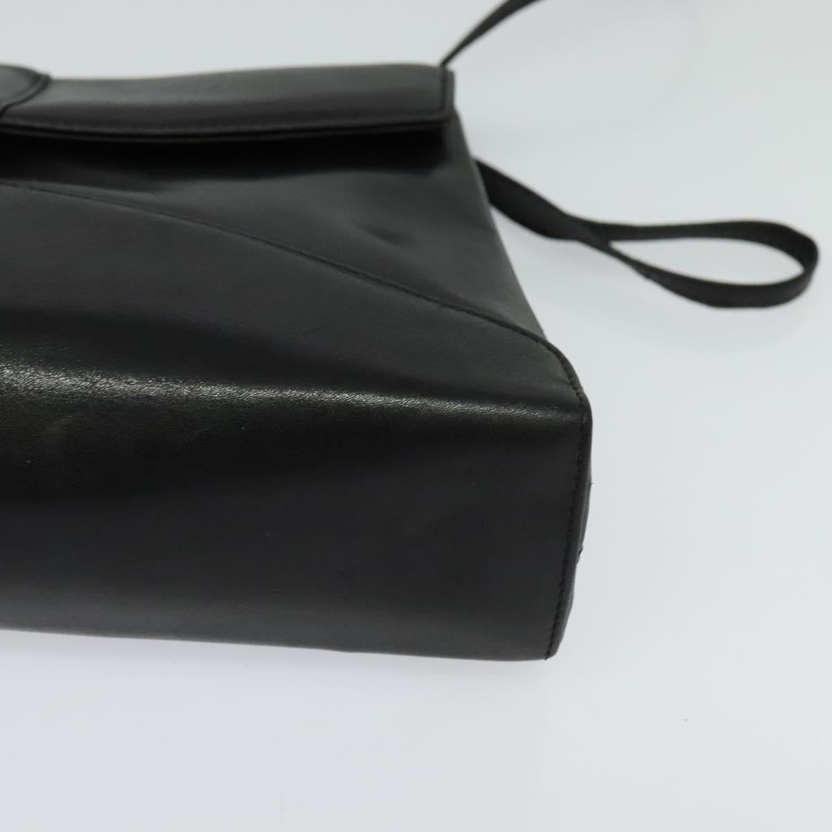 Givenchy shoulder