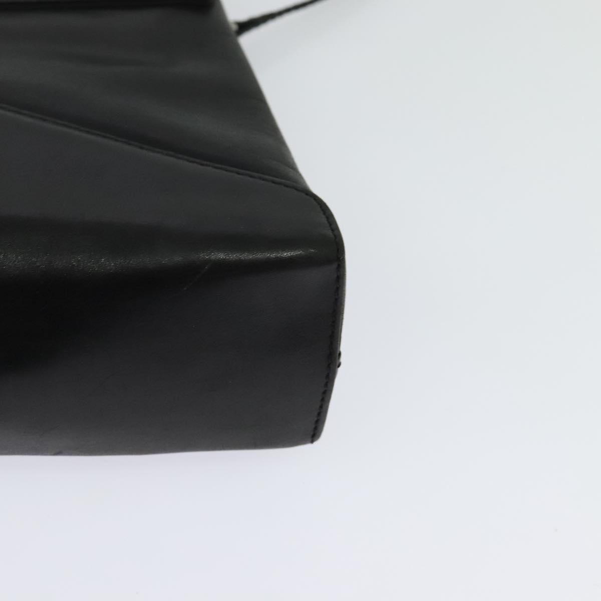 Givenchy shoulder