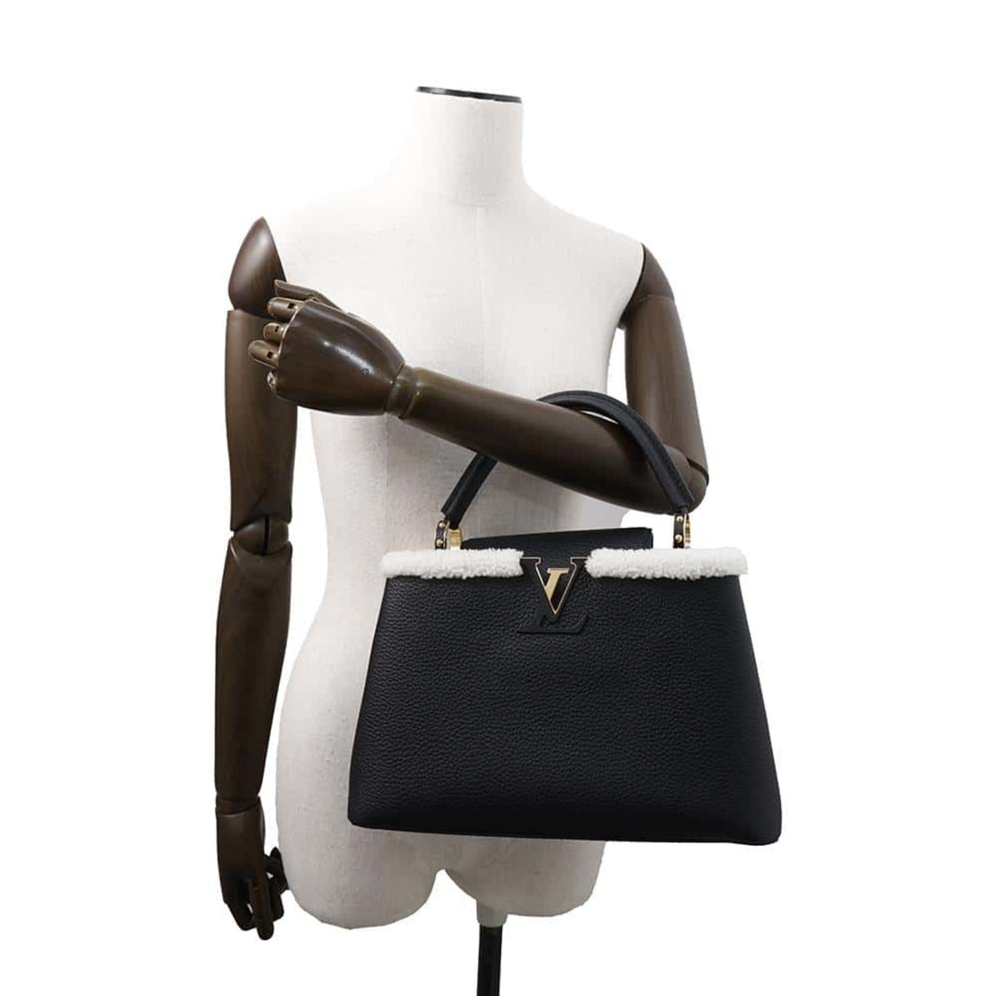 Louis Vuitton Capucines