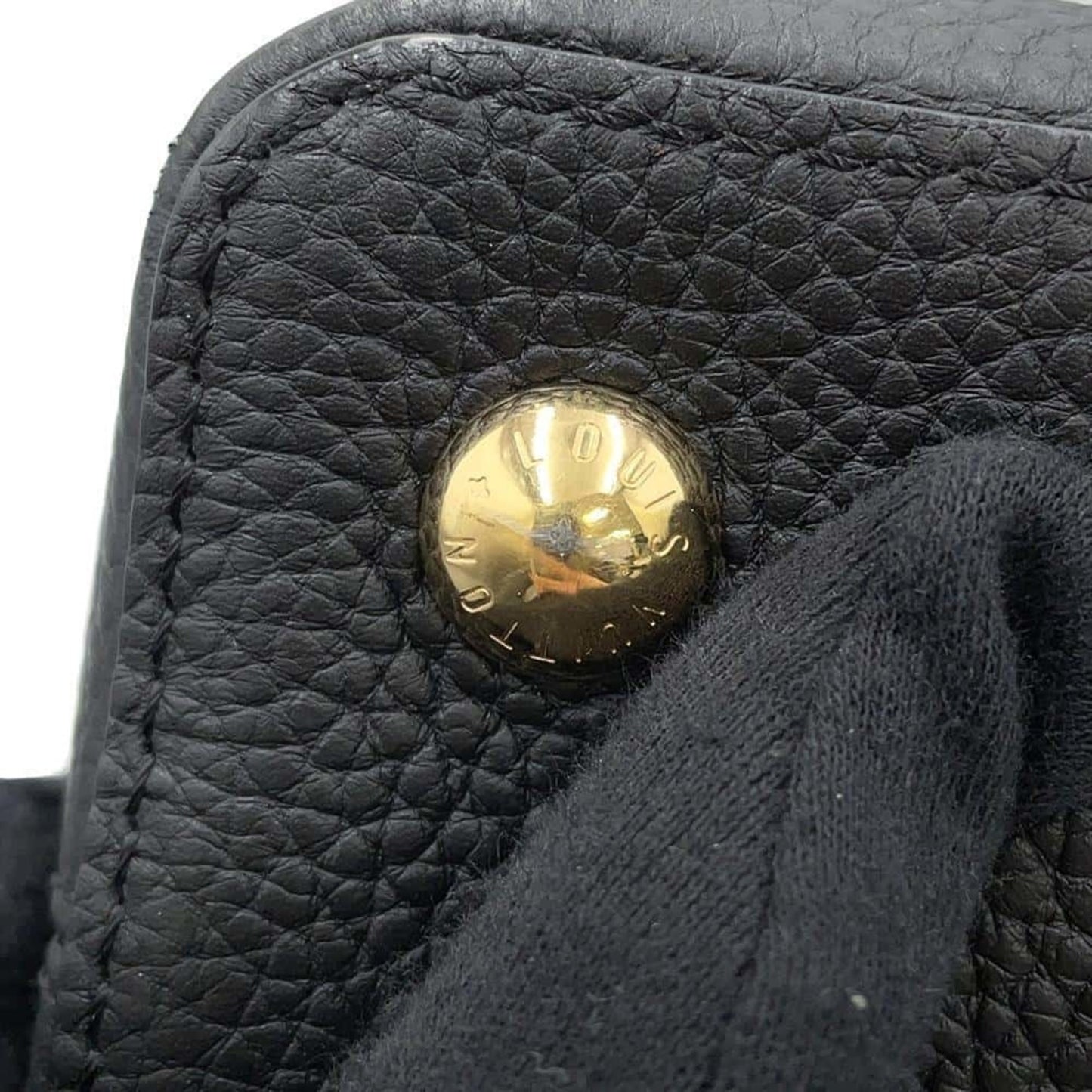 Louis Vuitton Capucines