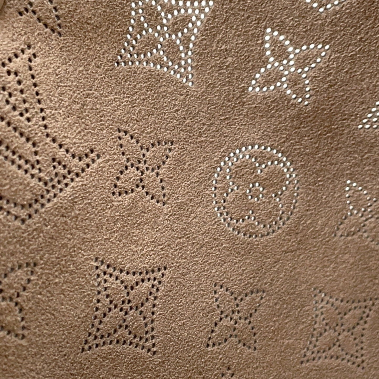 Louis Vuitton Bella