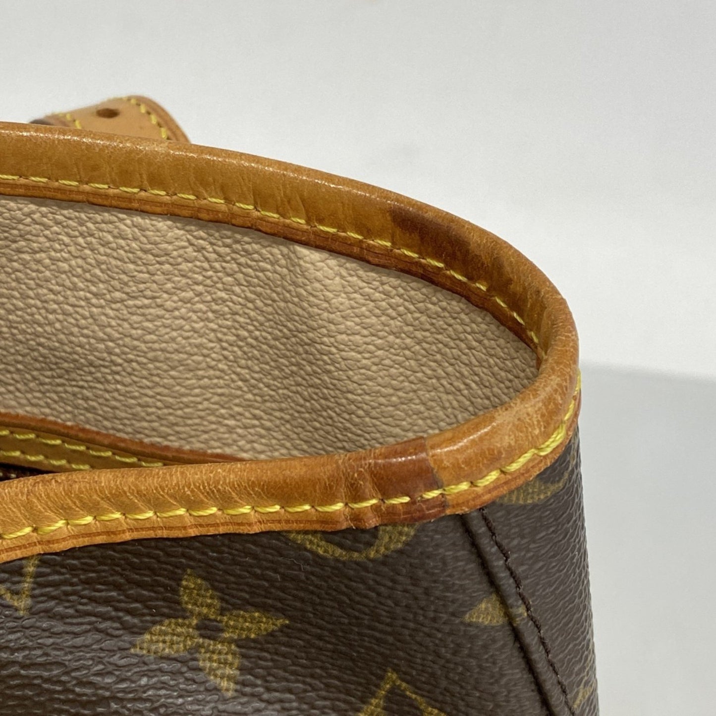 Louis Vuitton Bucket