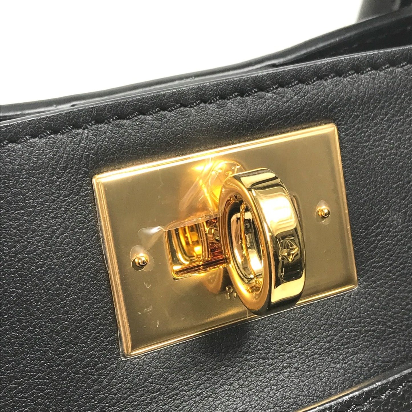 Louis Vuitton On my Side