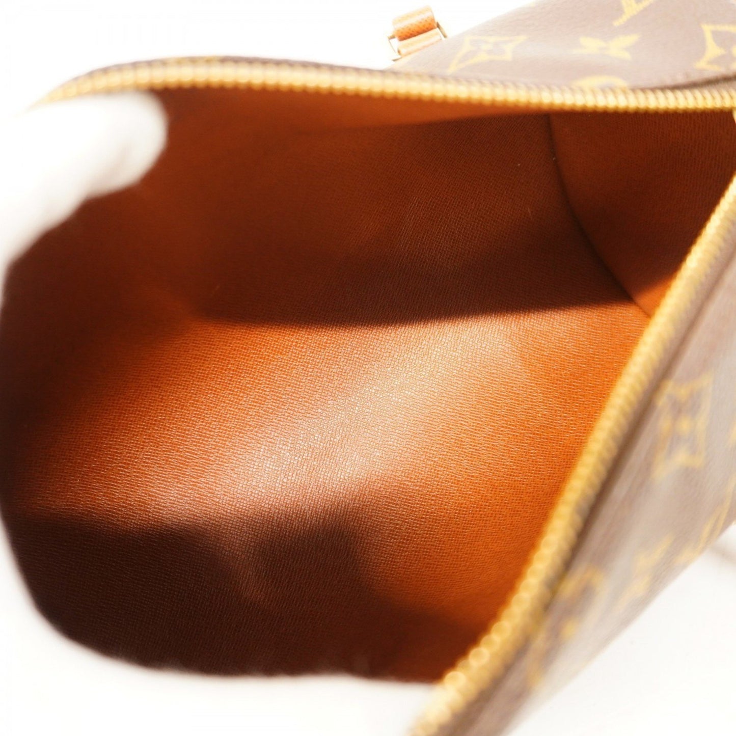 Louis Vuitton Papillon 26
