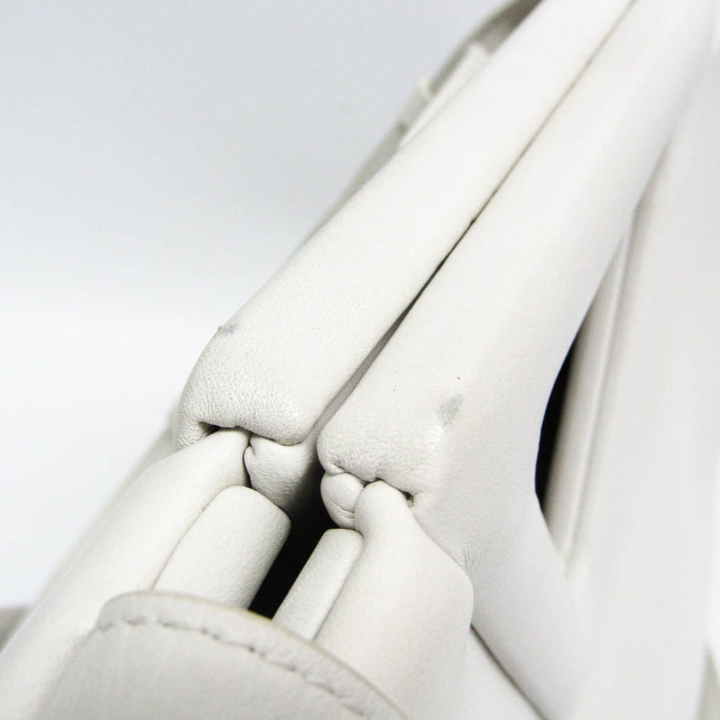 Bottega Veneta Point