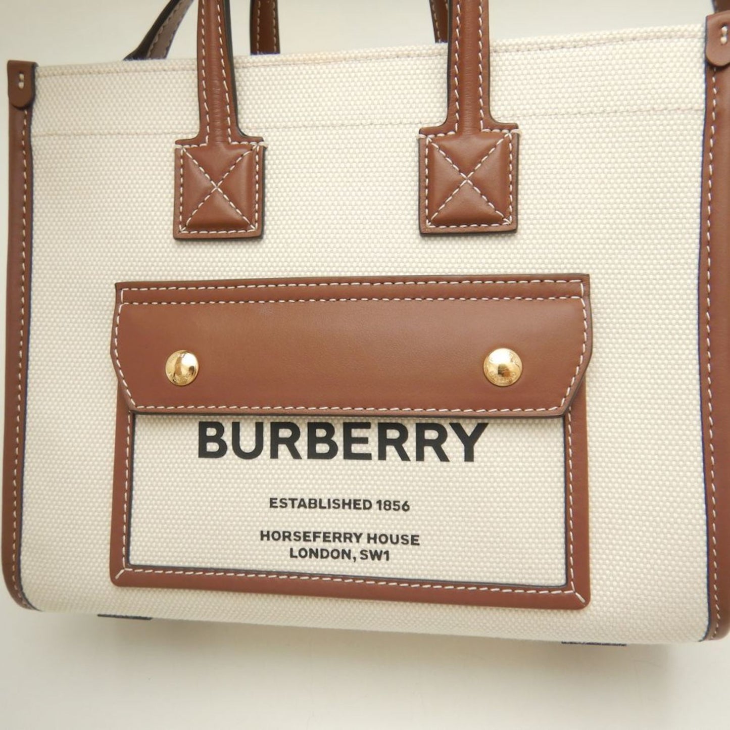 Burberry Freya