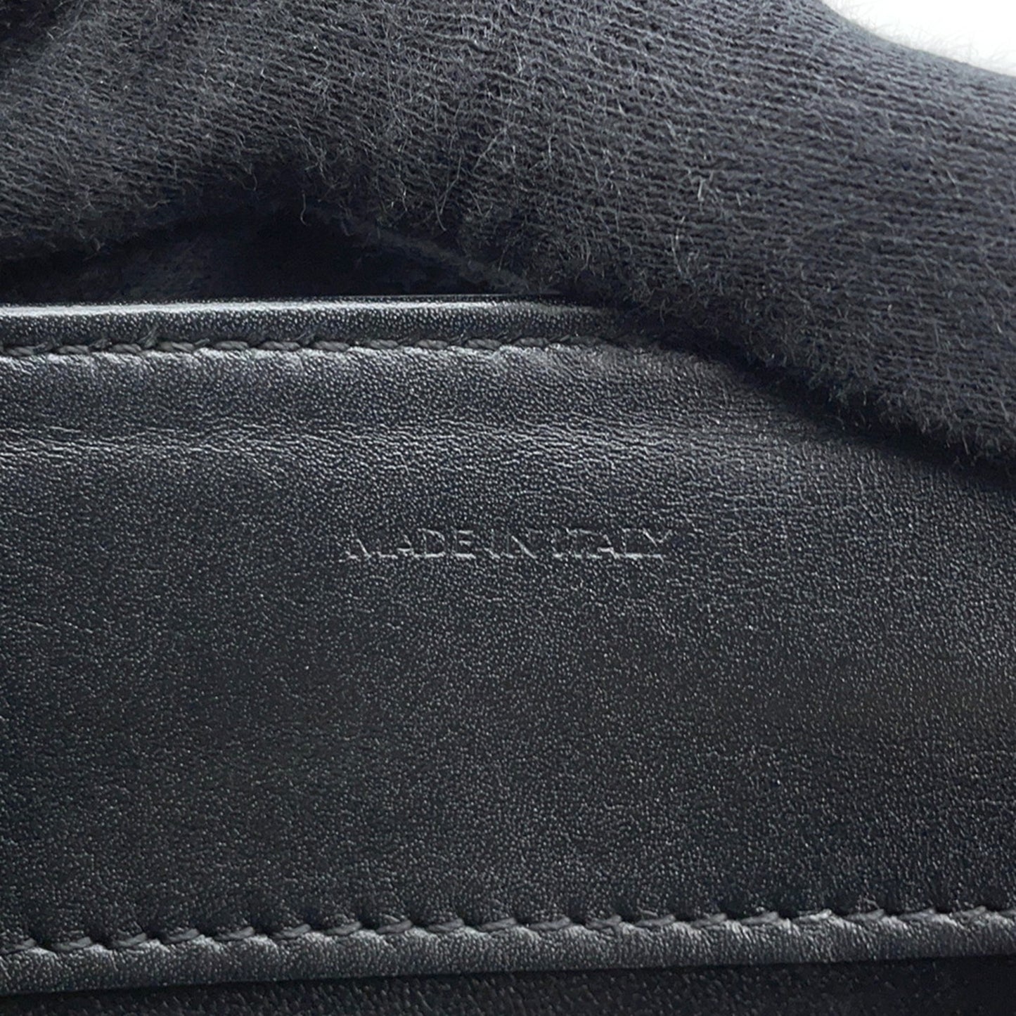 Céline Sac 16
