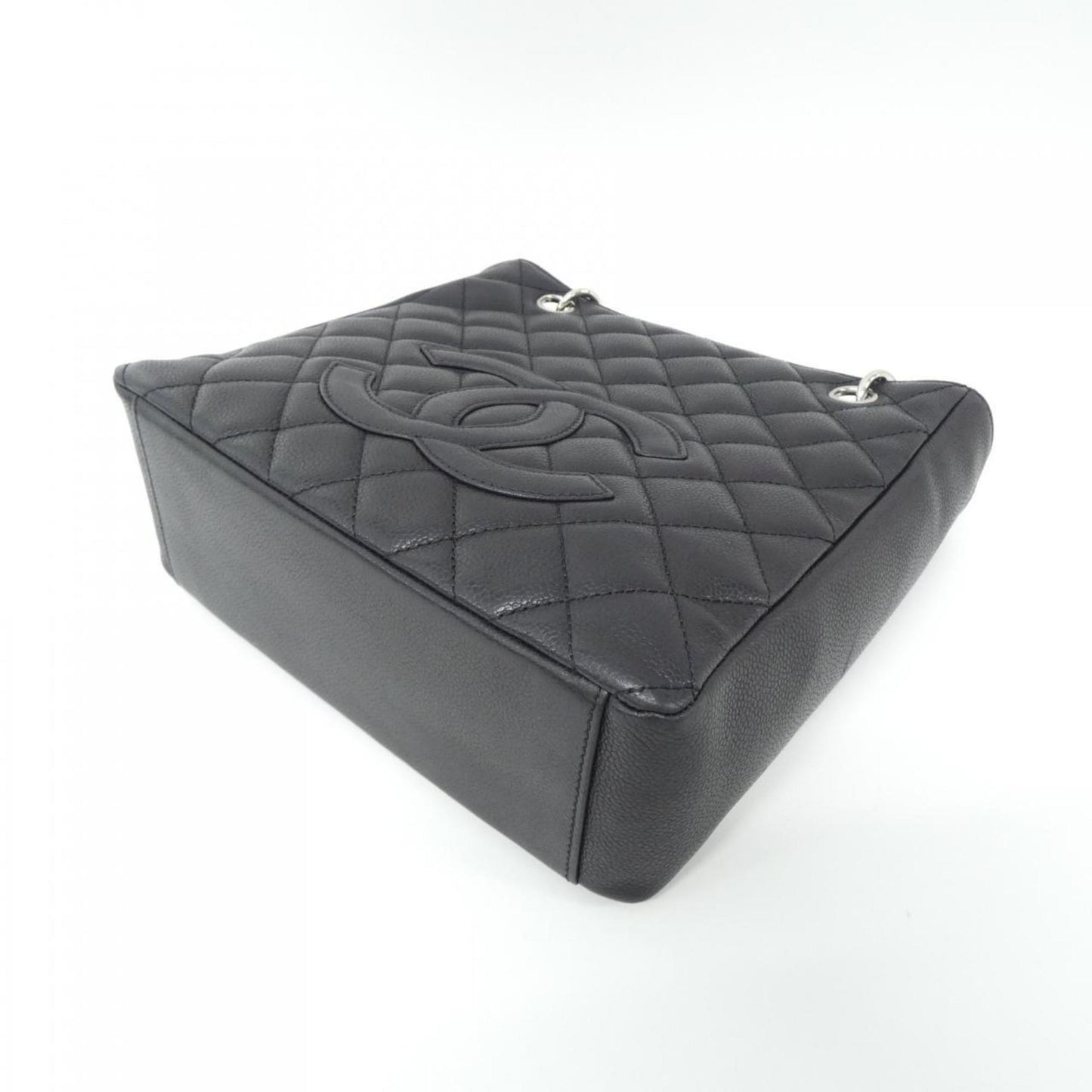 Chanel Shopping