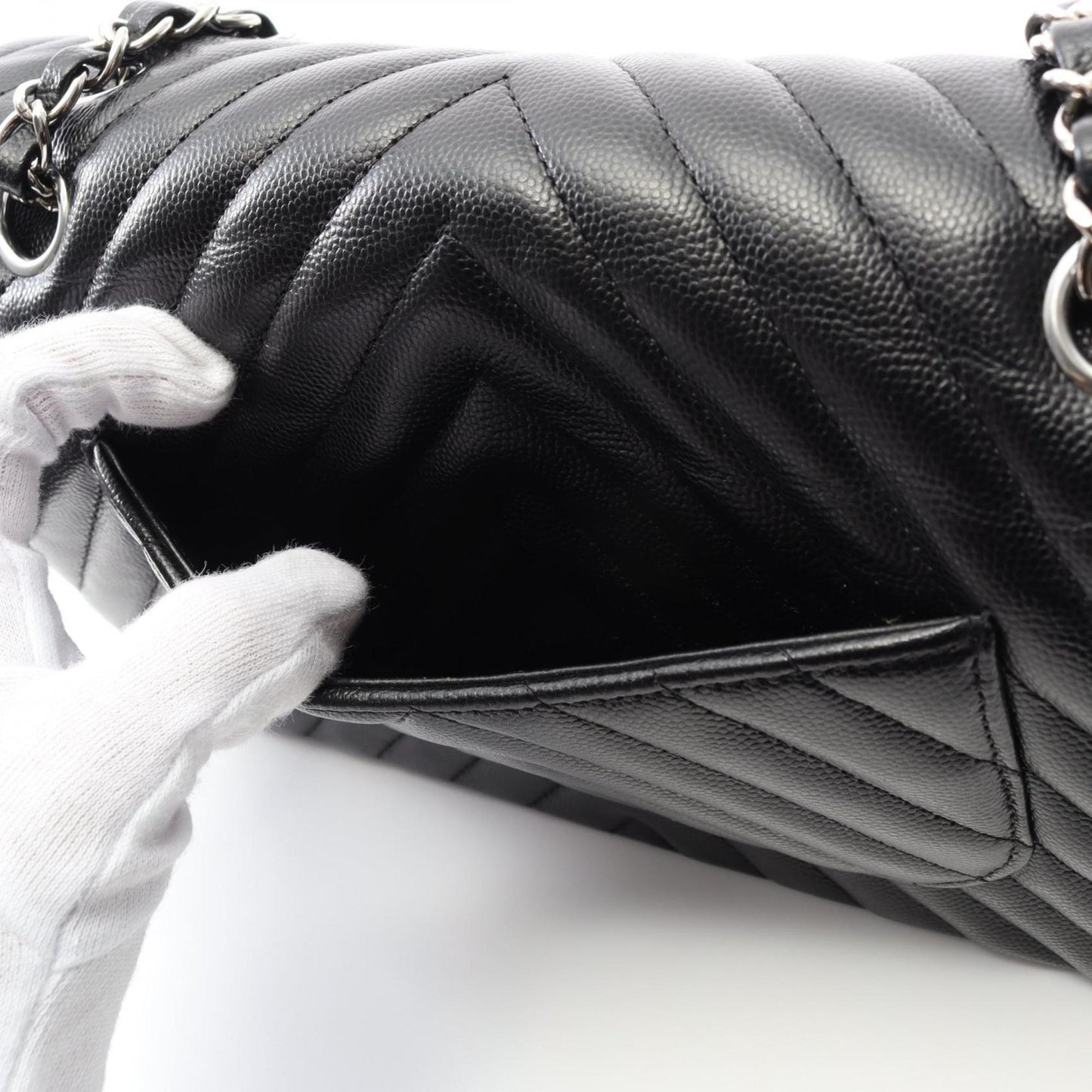 Chanel V-Stich