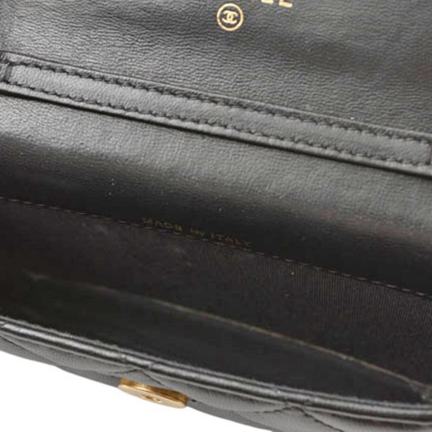 Chanel Wallet On Chain