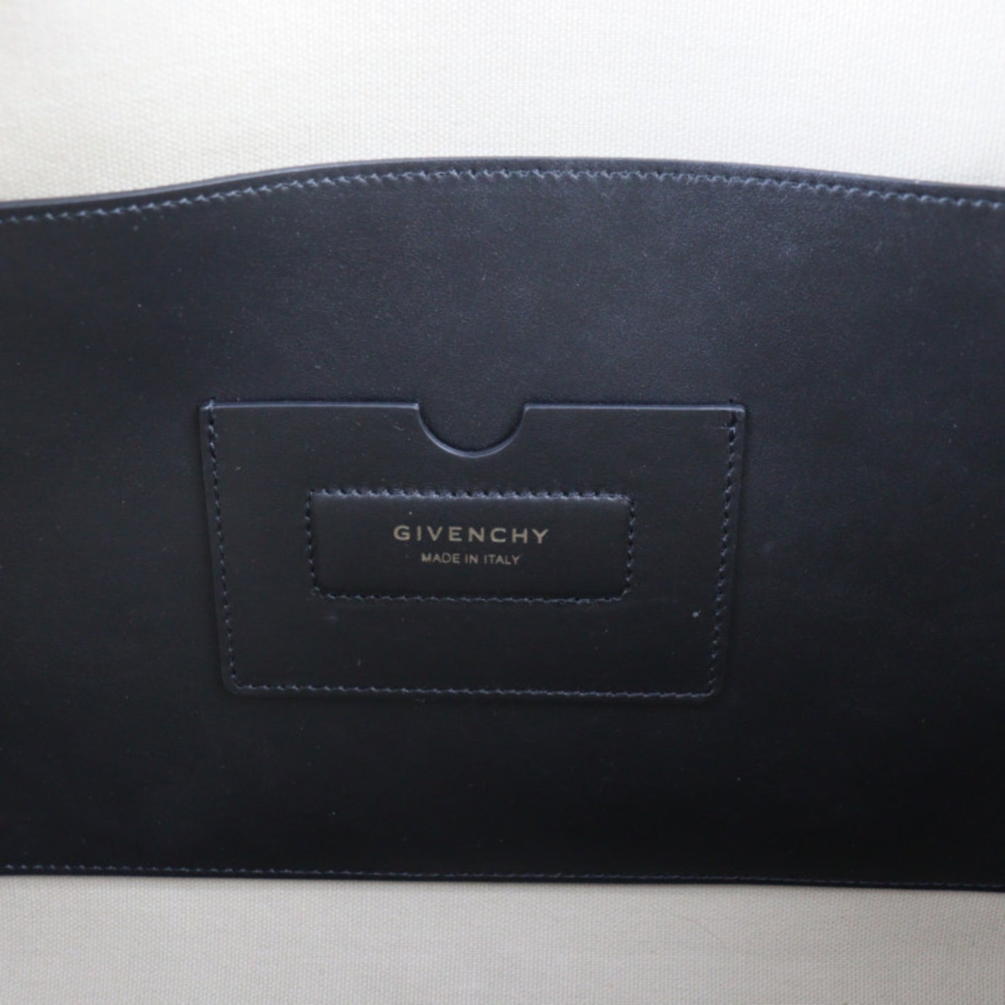Givenchy Antigona