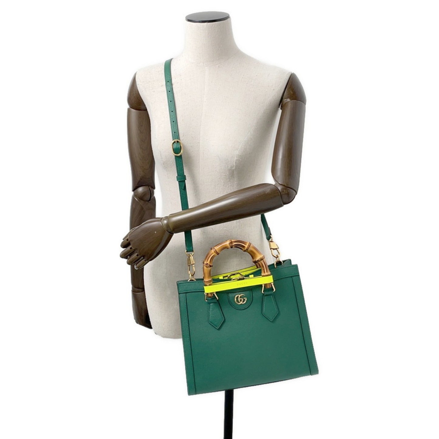Gucci Diana