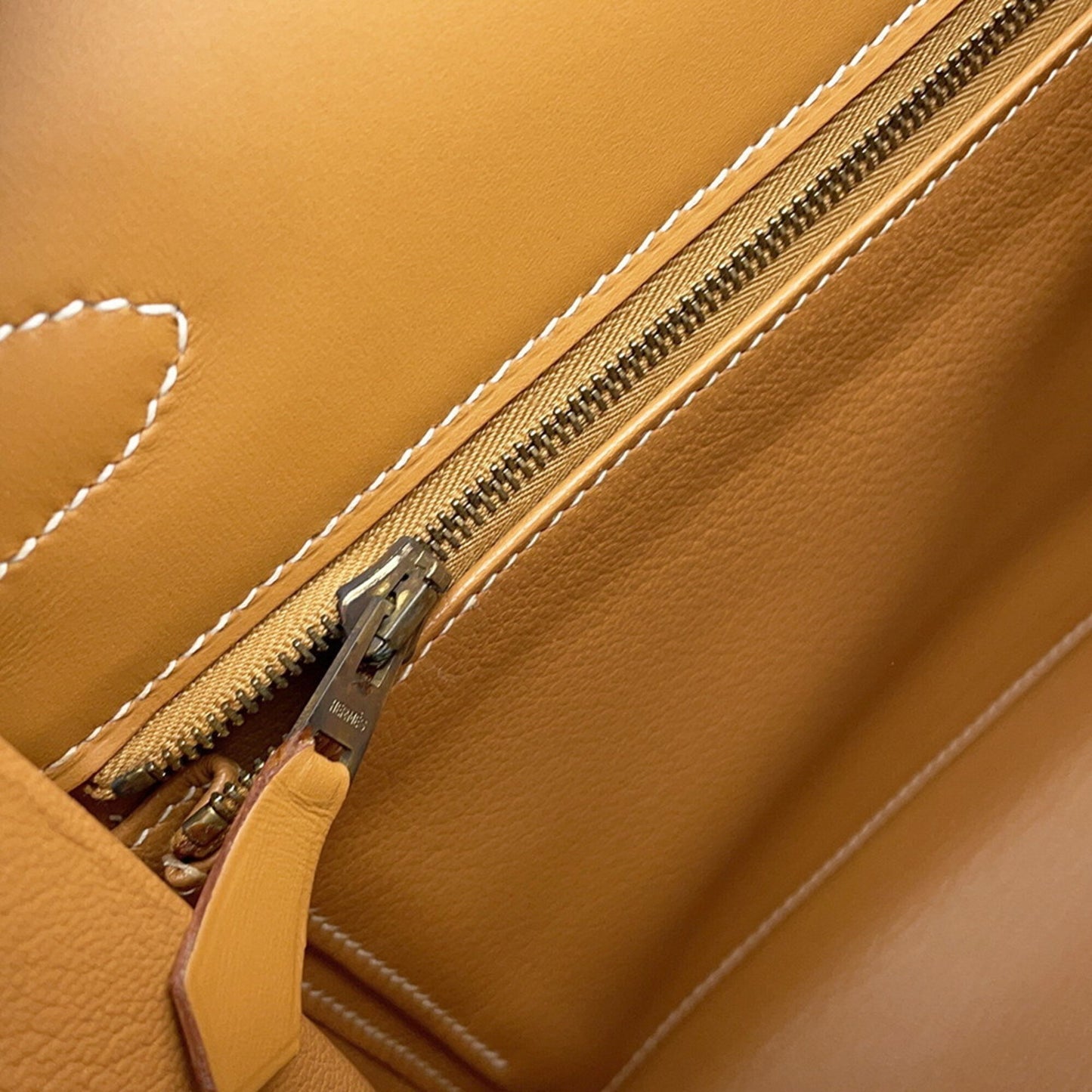 Hermès Kelly 28