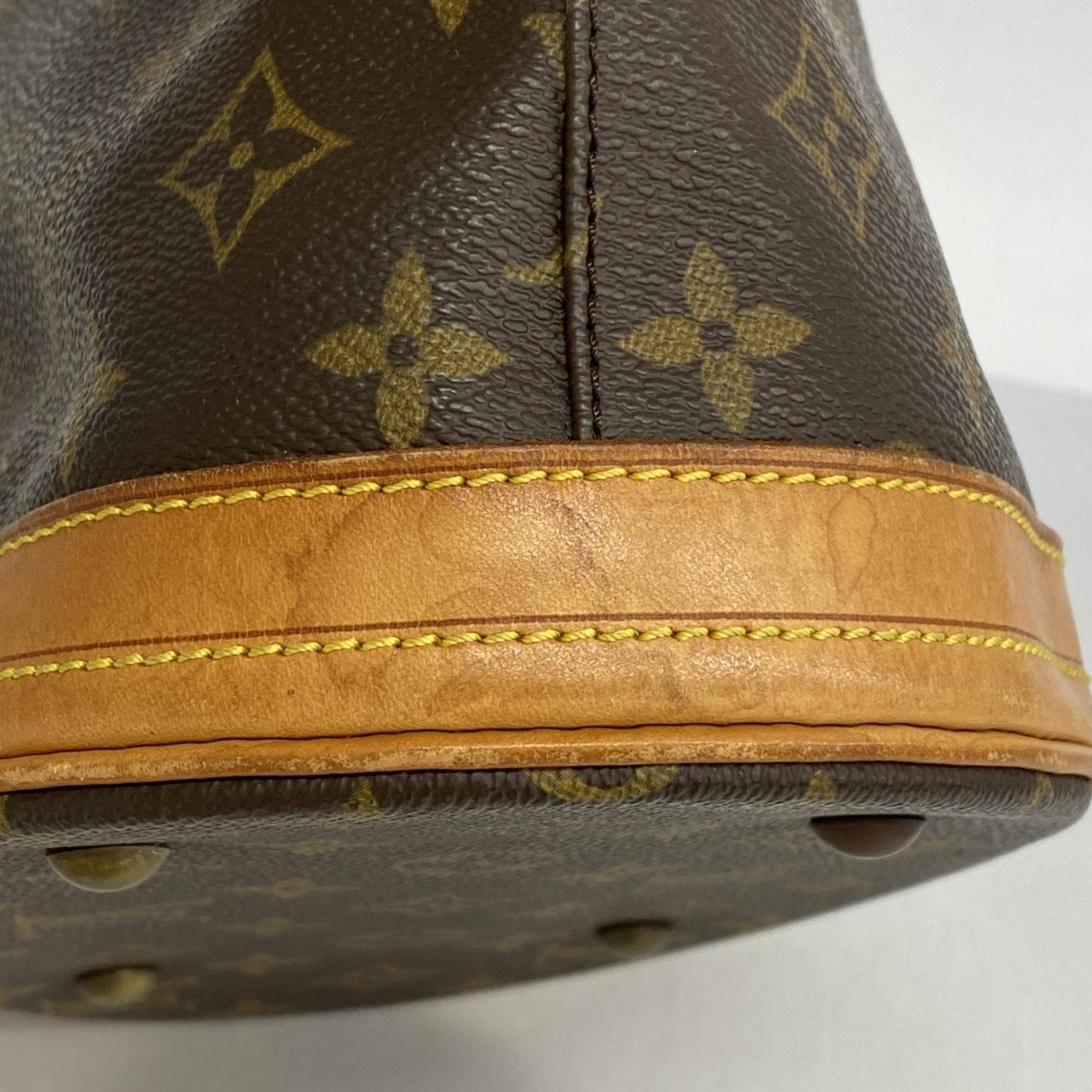 Louis Vuitton Bucket