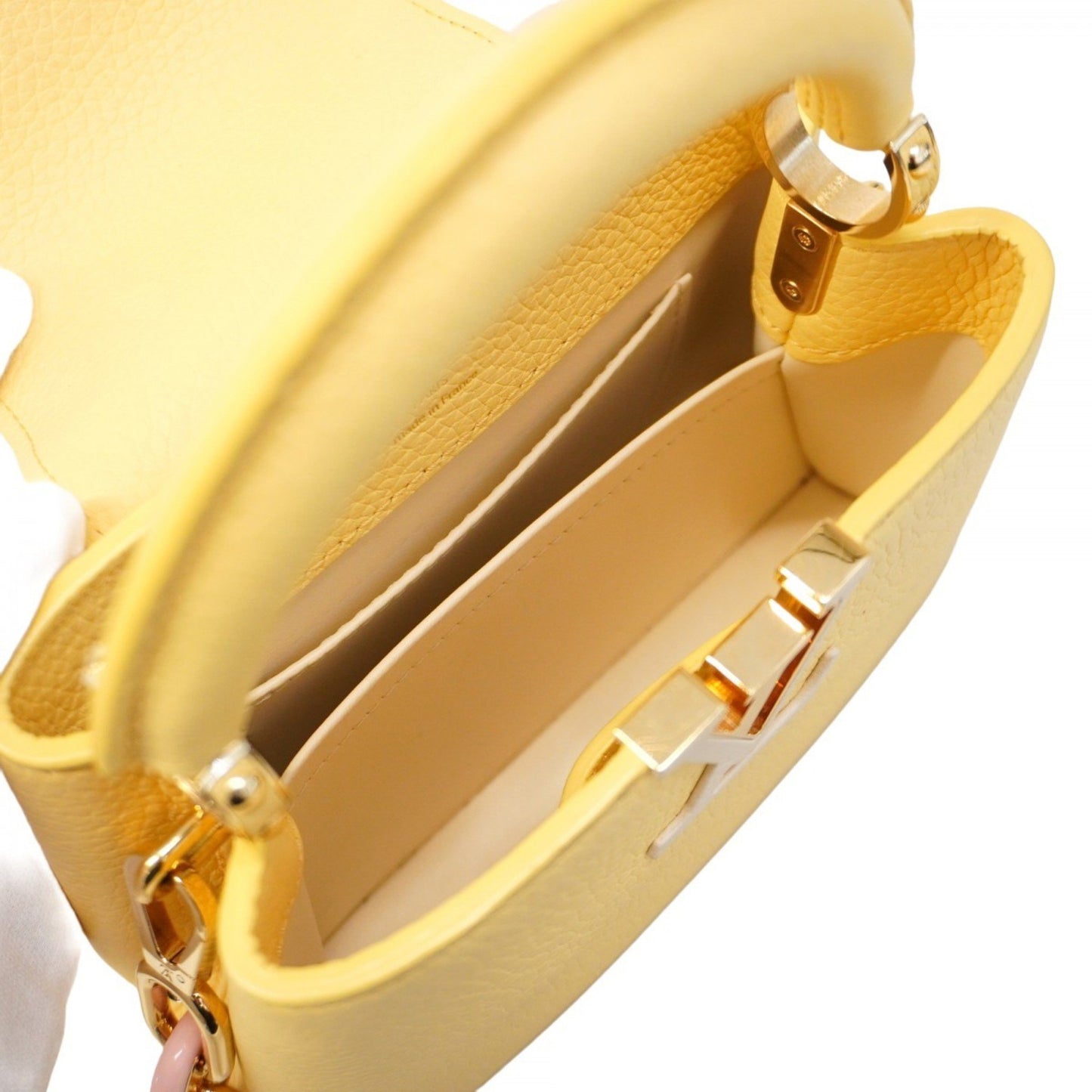 Louis Vuitton Capucines mini