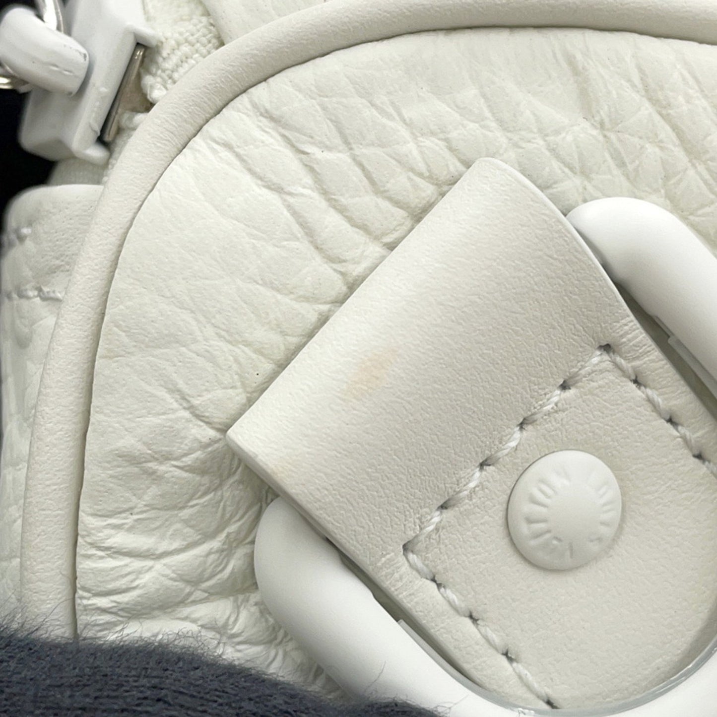 Louis Vuitton Keepall bandoulière 25