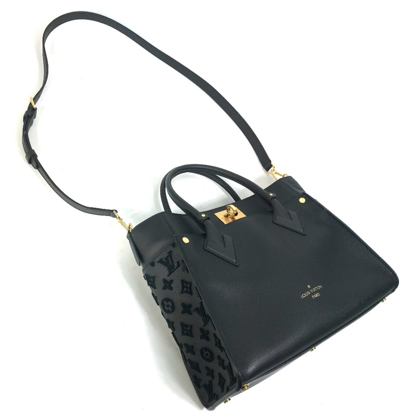 Louis Vuitton On my Side