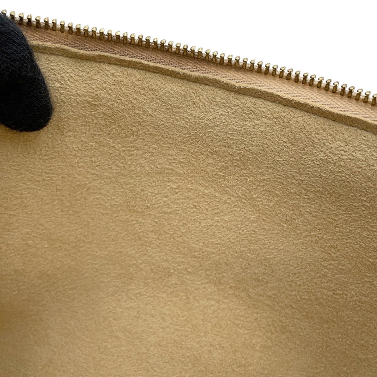 Louis Vuitton Pochette Accessoire