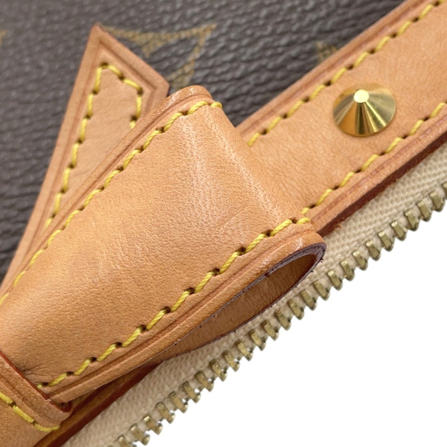 Louis Vuitton Pochette Accessoire