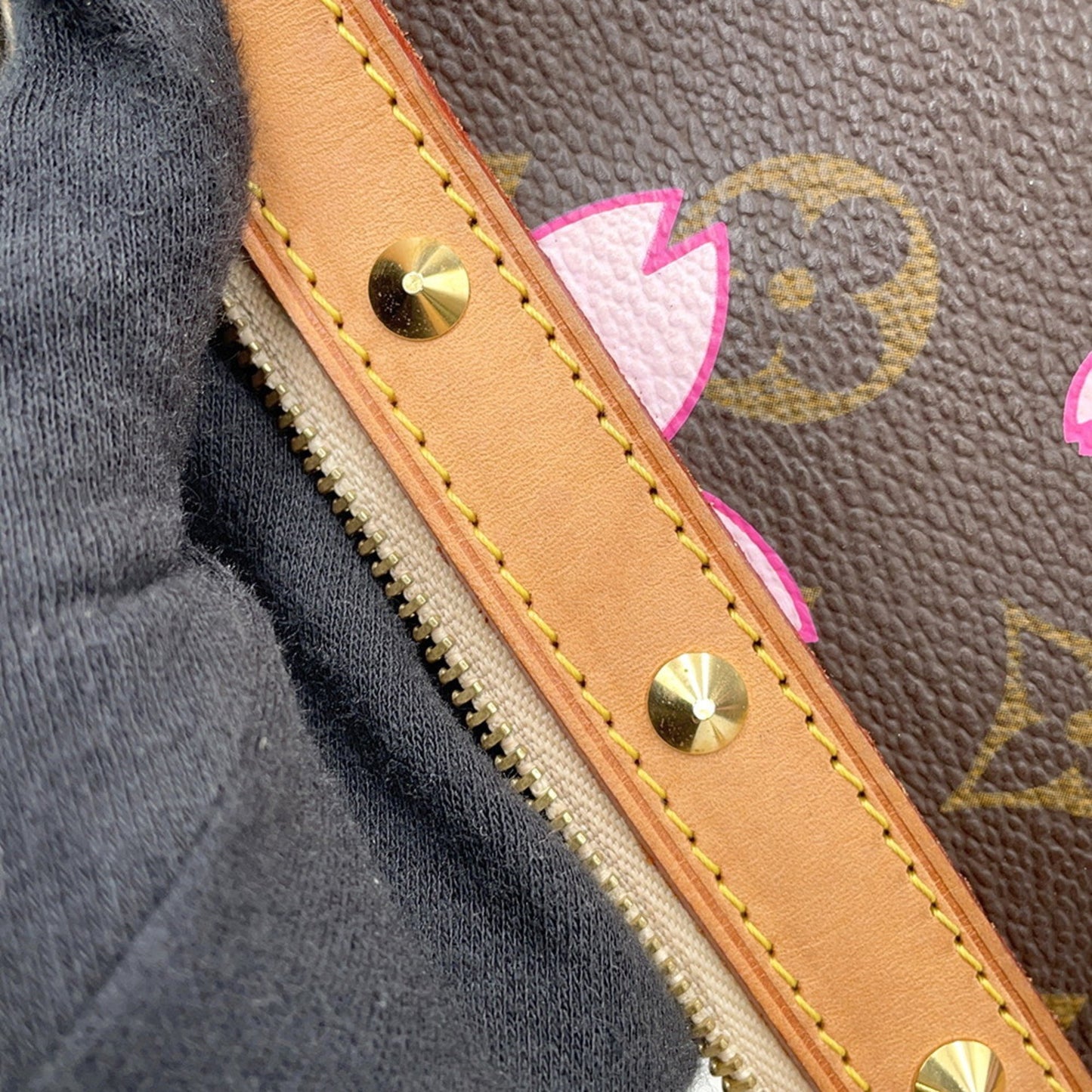 Louis Vuitton Pochette Accessoire